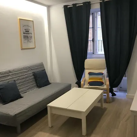 Alameda Apodaca Lägenhet *